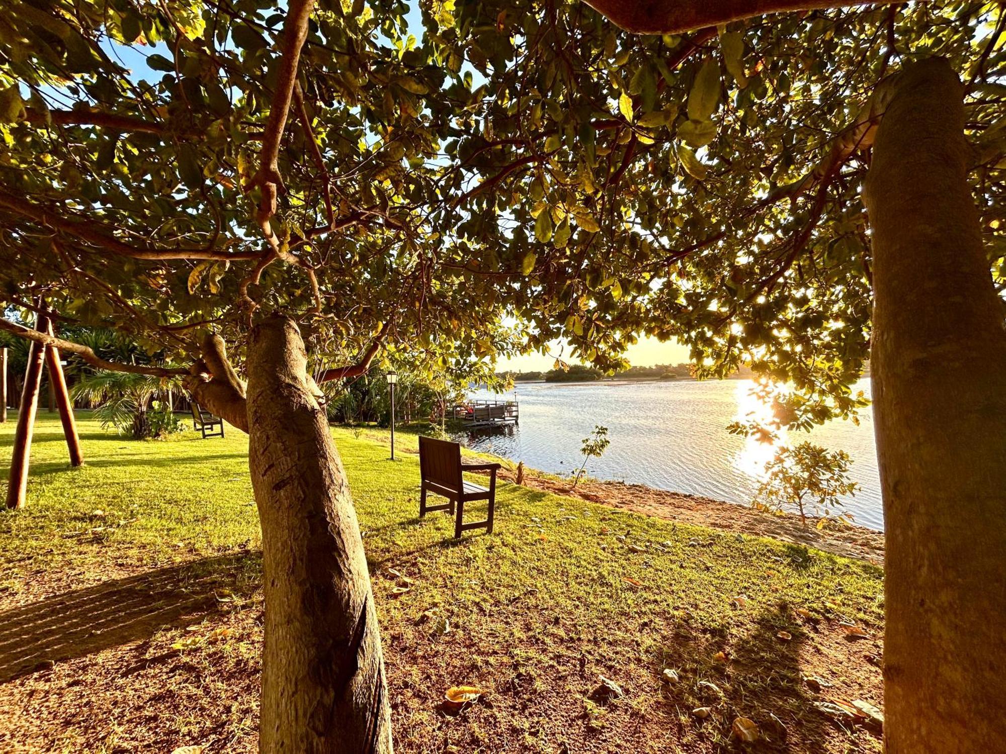 Porto Smeralda, Praia De Guarajuba, Formidavel Exterior foto
